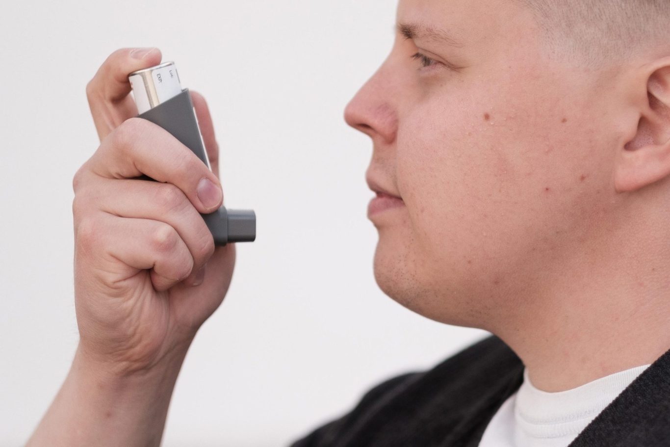 Inhalation bei Asthma Asthmaspray