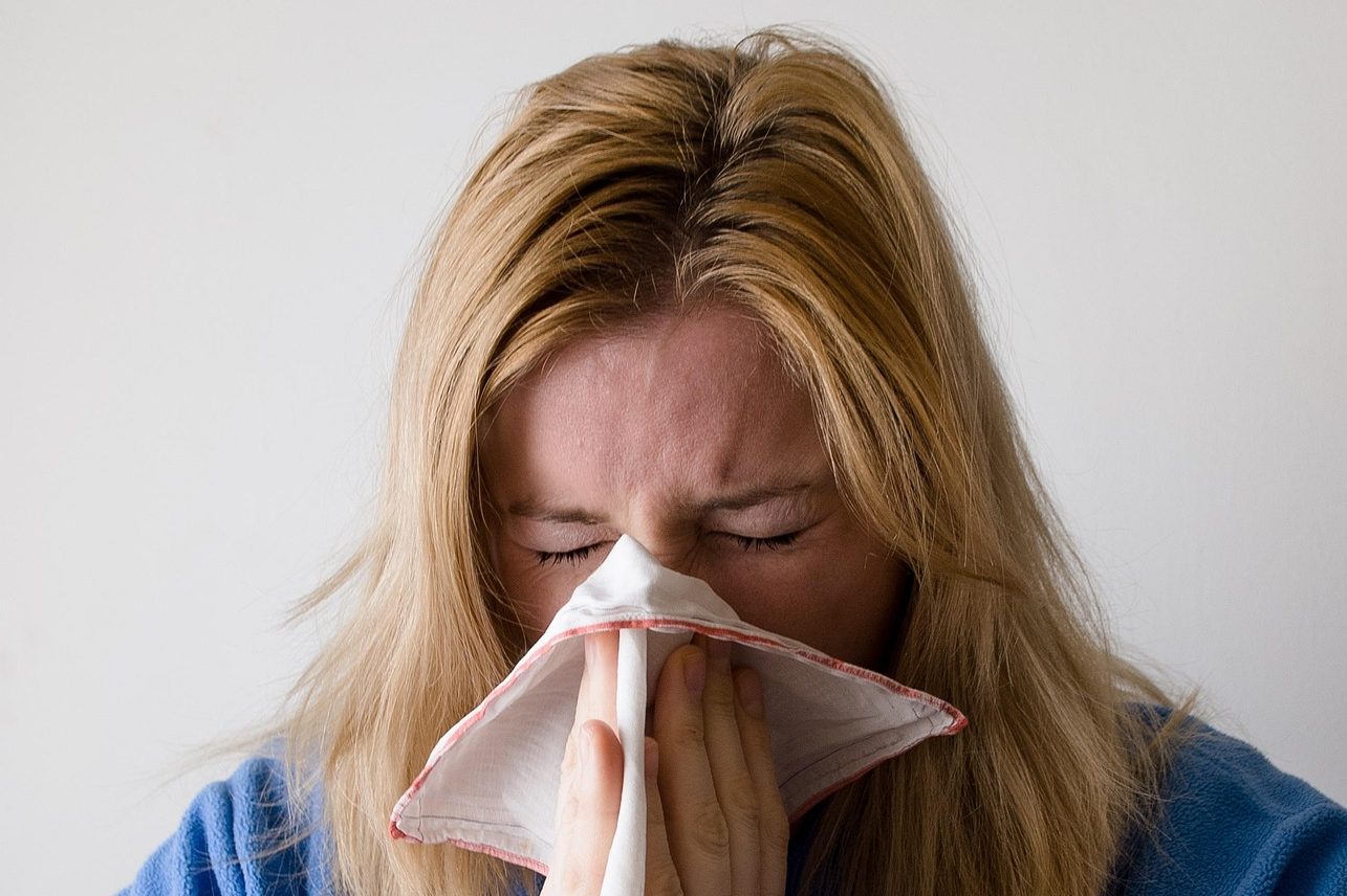 Heuschnupfen durch Pollen allergische Rhinitis und Konjunktivitis